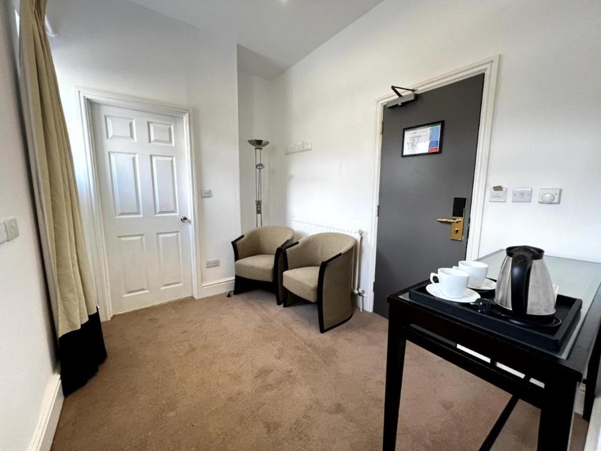 The Springfield Hotel 5*